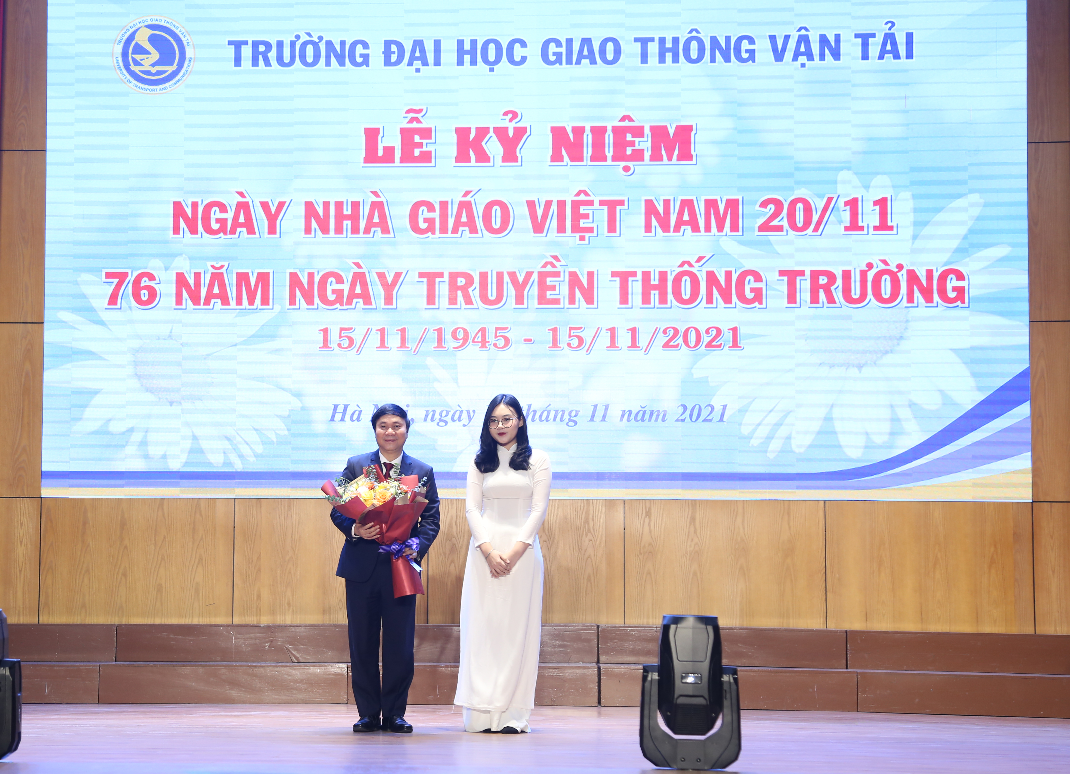 Lễ kỷ niệm 76 năm ngày Truyền thống Trường (15/11/1945-15/11/2021) và Ngày nhà giáo Việt Nam 20/11