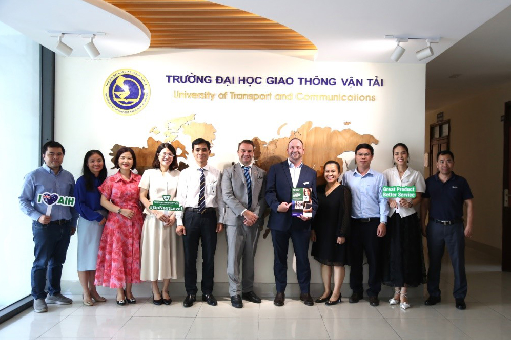 Trường Đại học Giao thông vận tải  ký kết hợp tác với Viện Giáo dục Đại học Úc