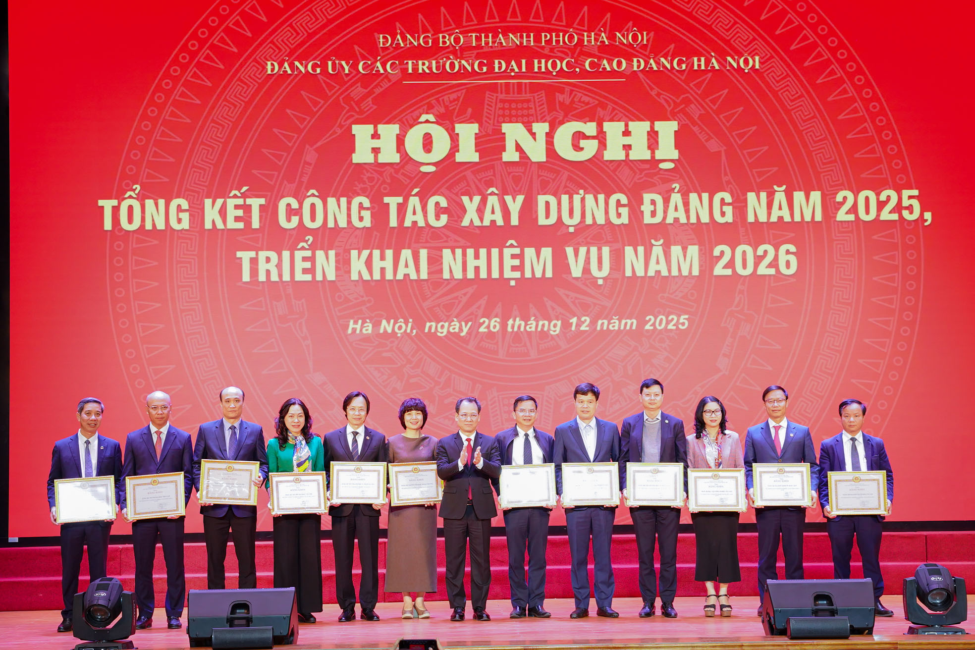 Đảng bộ Trường Đại học Giao thông vận tải nhận Bằng khen về thành tích xuất sắc trong công tác xây dựng Đảng và thực hiện nhiệm vụ chính trị năm 2025