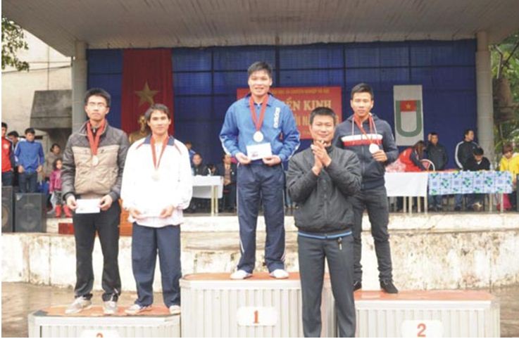 Đội tuyển sinh viên Trường Đại học GTVT thi đấu thành công tại Giải điền kinh sinh viên các trường ĐH, CĐ khu vực Hà Nội 