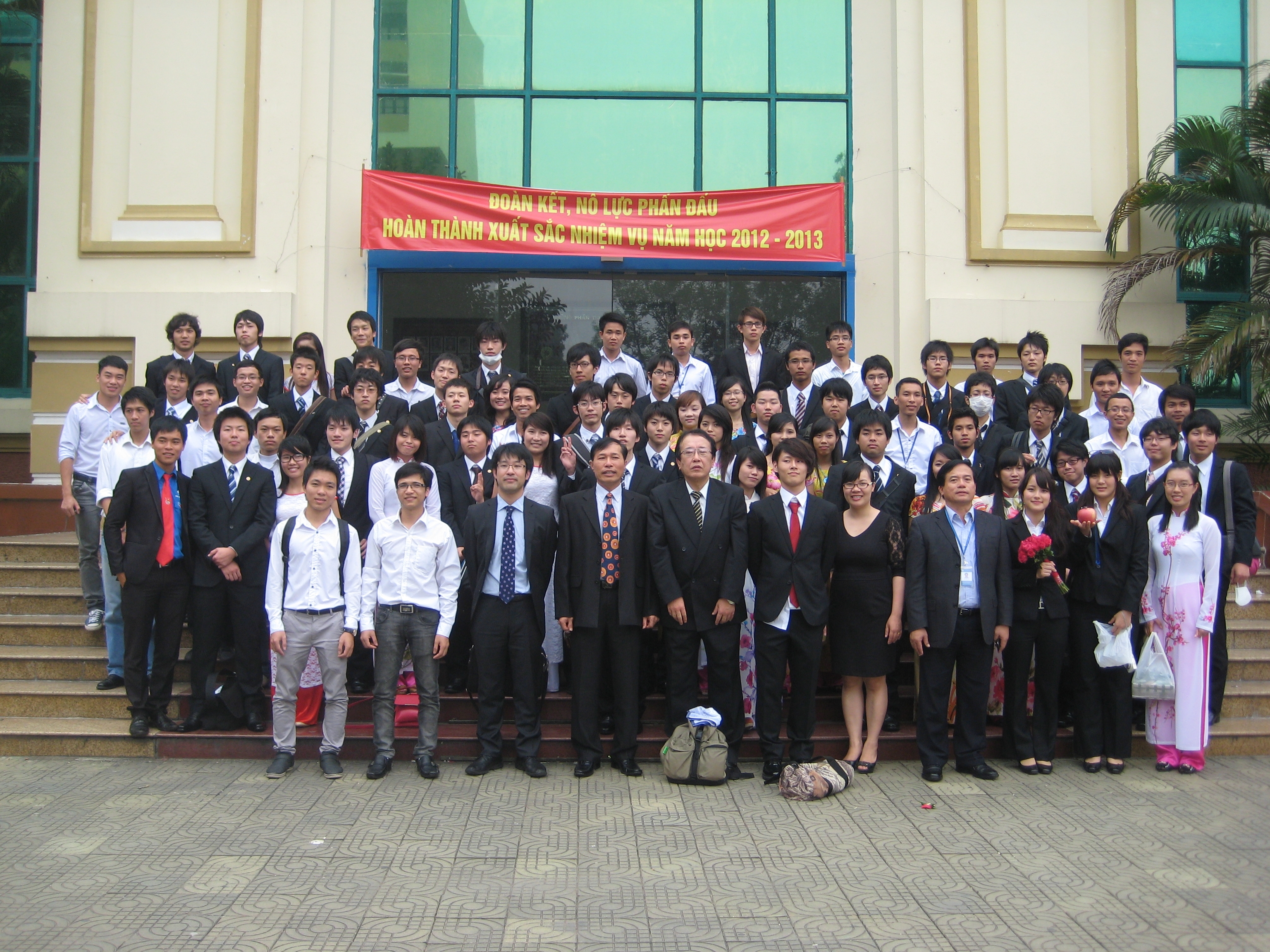 Giao lưu sinh viên quốc tế Maizuru-UTC