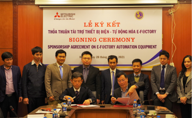 Mitsubishi Electric Việt Nam ký thỏa thuận tài trợ học bổng và thiết bị cho Trường Đại học Giao thông vận tải